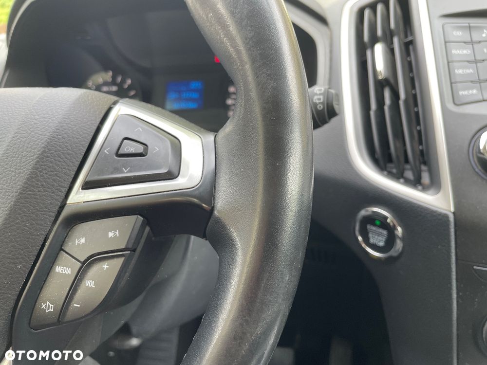 Ford S-Max - 24