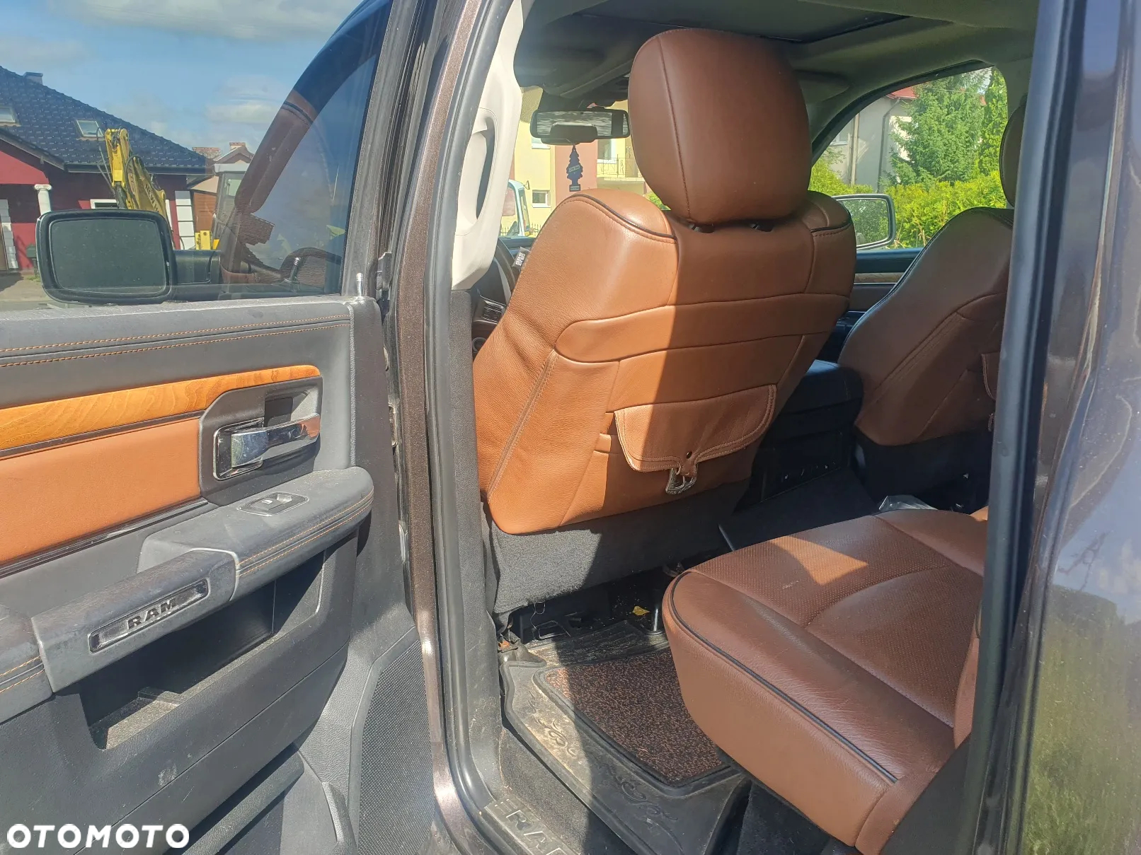 RAM 1500 5.7 Crew Cab Longhorn - 9