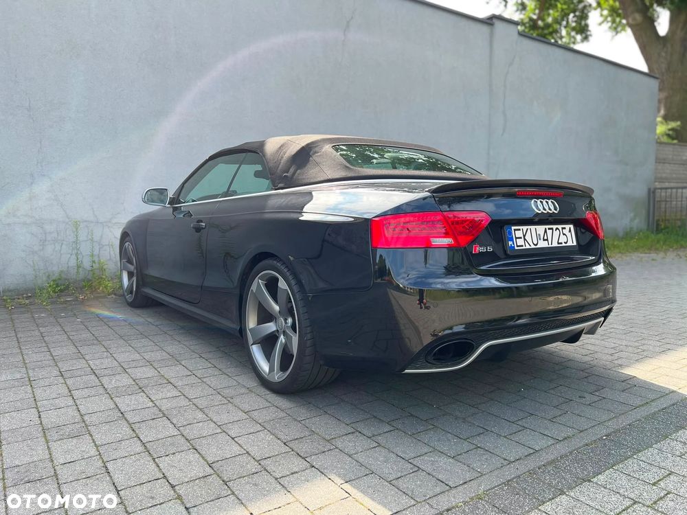 Audi RS5 Cabrio - 14