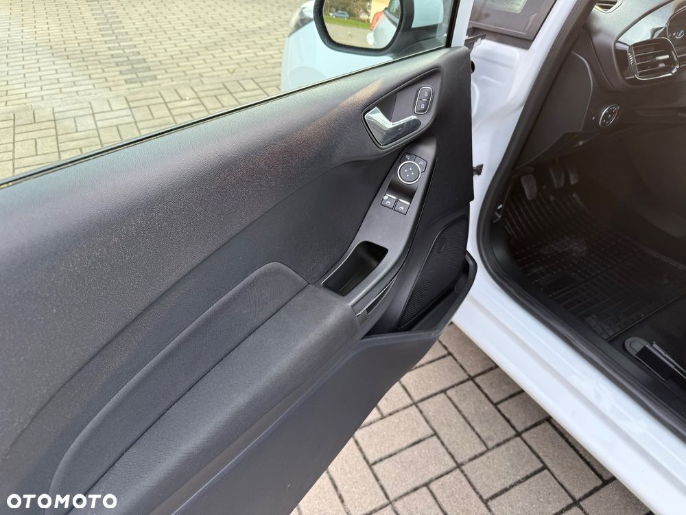 Ford Fiesta 1.1 S&S TREND - 13