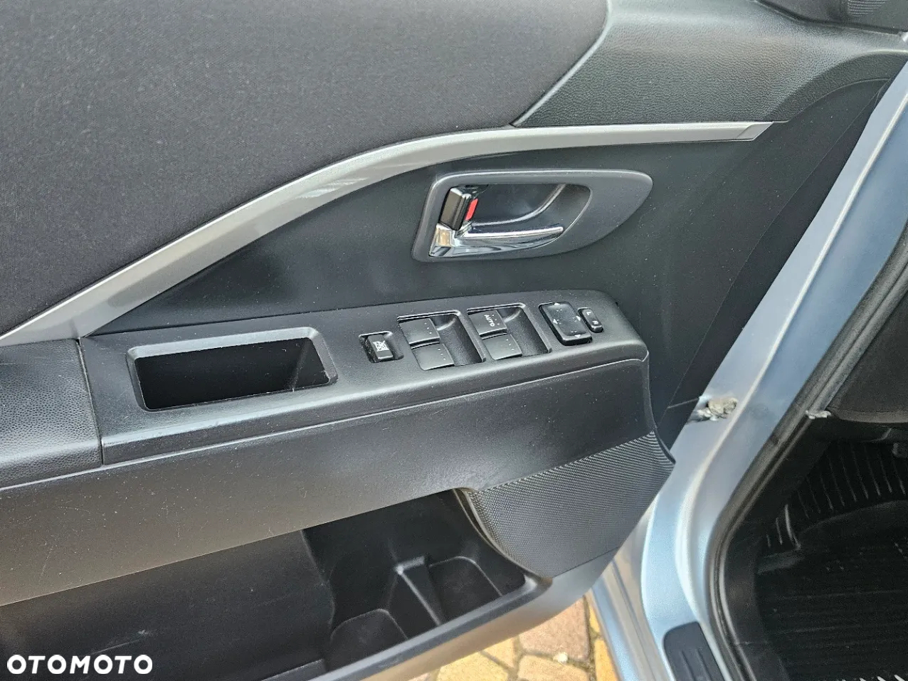 Mazda 5 2.0 MZR Edition 40 Jahre - 14