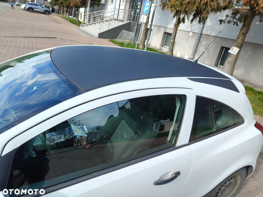 Opel Corsa 1.2 16V Color Edition - 9