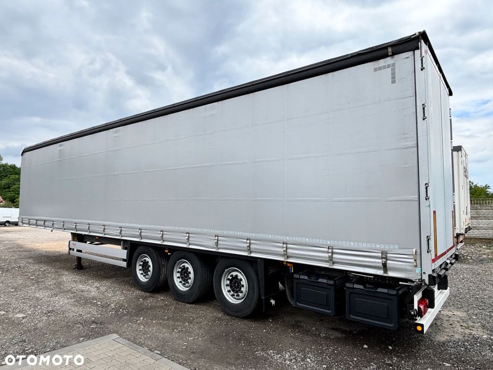 Schmitz Cargobull SCB 3 - 7