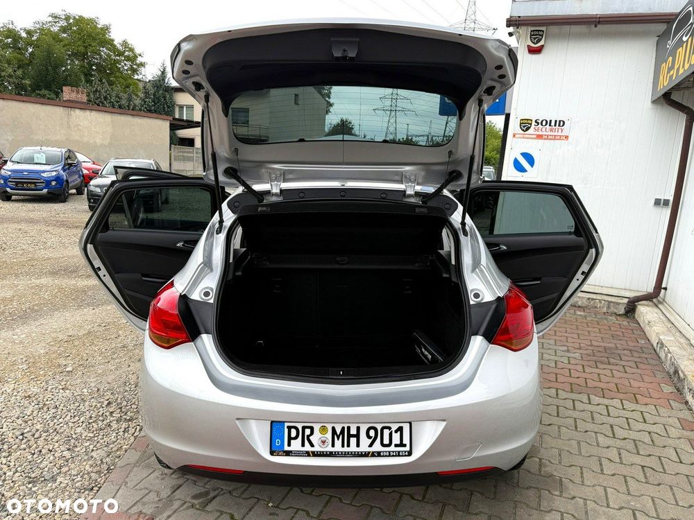 Opel Astra 1.4 Selection - 10