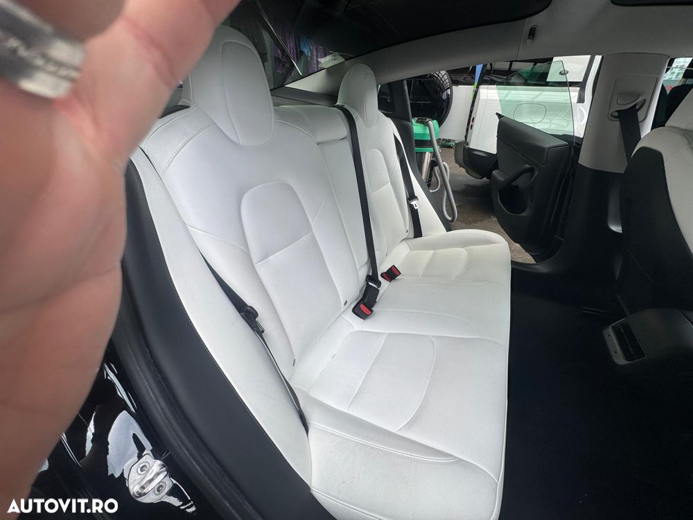 Tesla Model 3 Standard Reichweite Plus Hinterradantrieb - 7