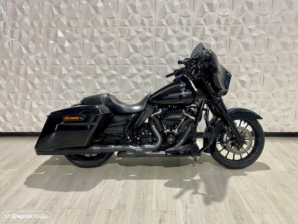 Harley-Davidson FLHXS StreetGlideSpecial - 1