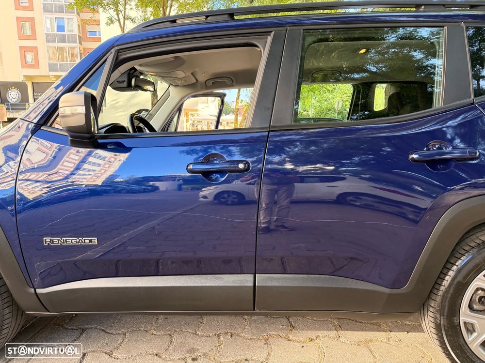 Jeep Renegade 1.0 T Limited - 17