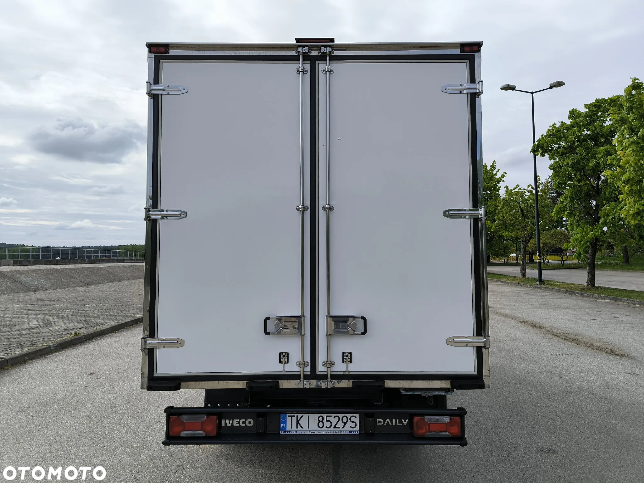 Iveco Daily - 12