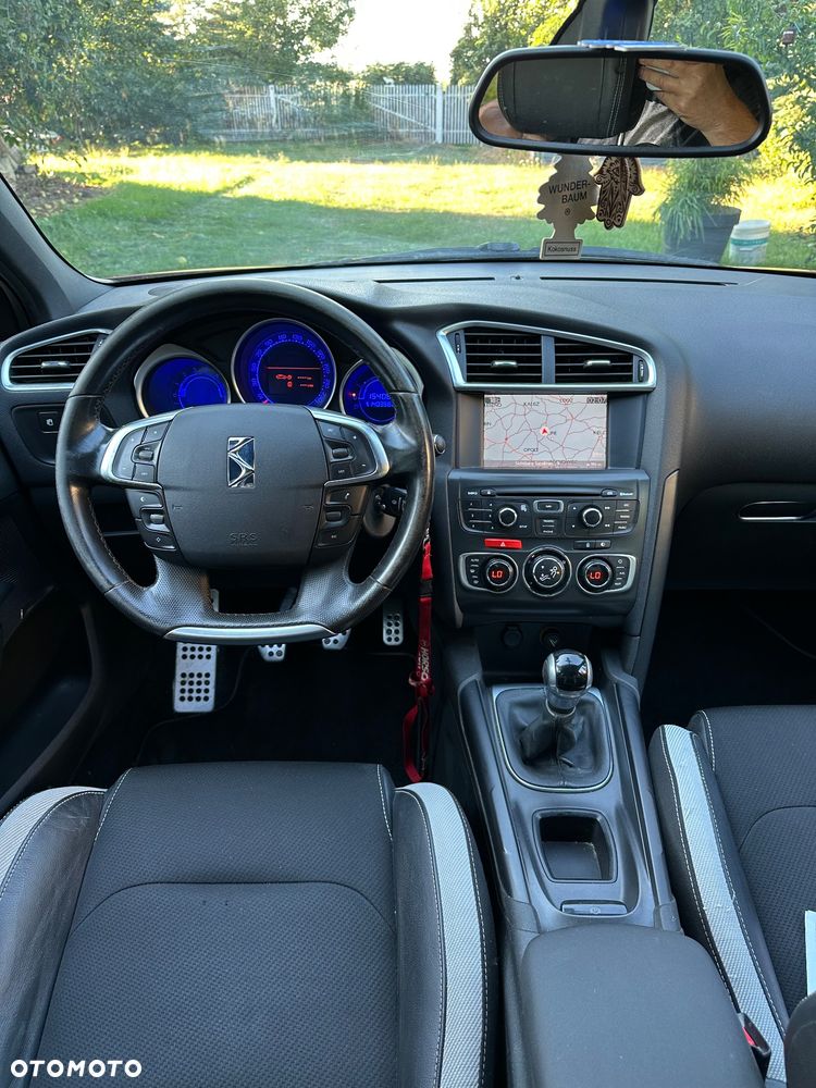 Citroën DS4 VTi 120 SoChic - 28
