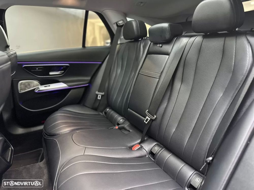 Mercedes-Benz E 300 e Exclusive Line - 14