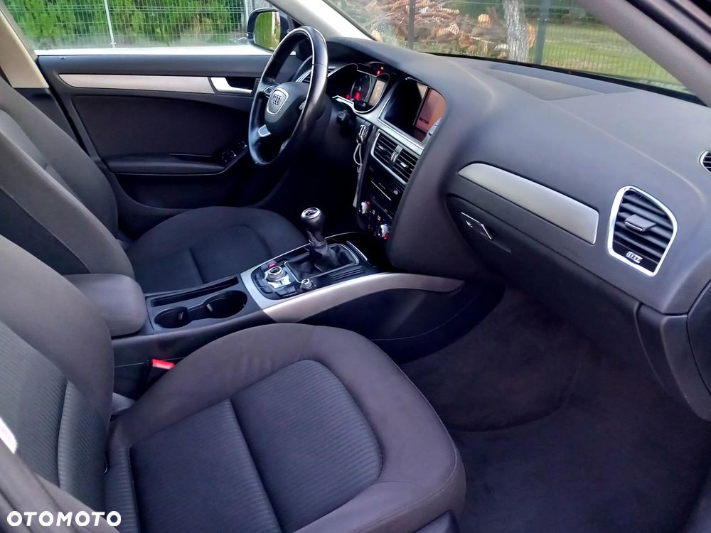 Audi A4 Avant 2.0 TDI - 28