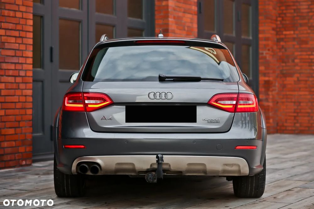 Audi A4 Allroad (clean diesel) 2.0 TDI DPF S tron - 15