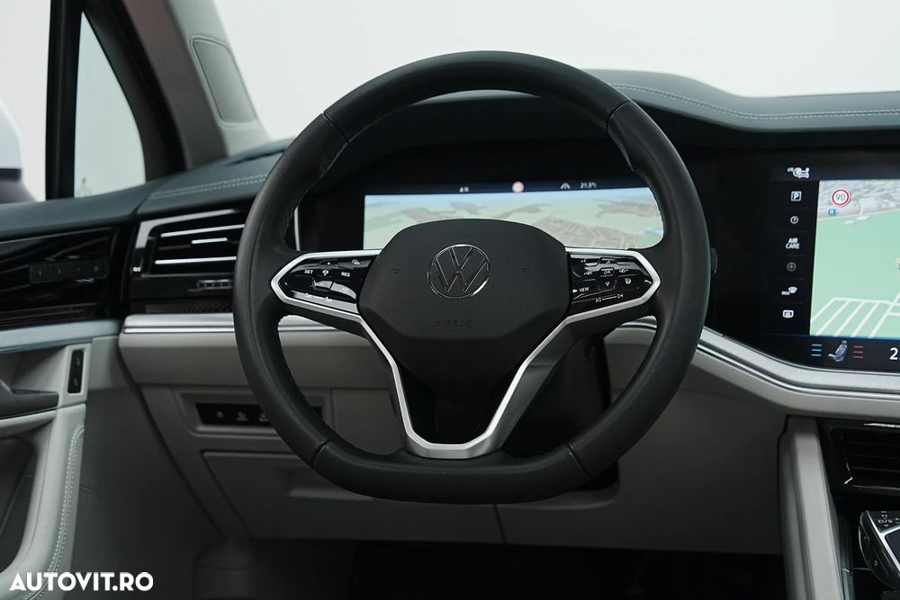 Volkswagen Touareg 3.0 V6 e-Hybrid 4Motion Aut. Elegance - 19