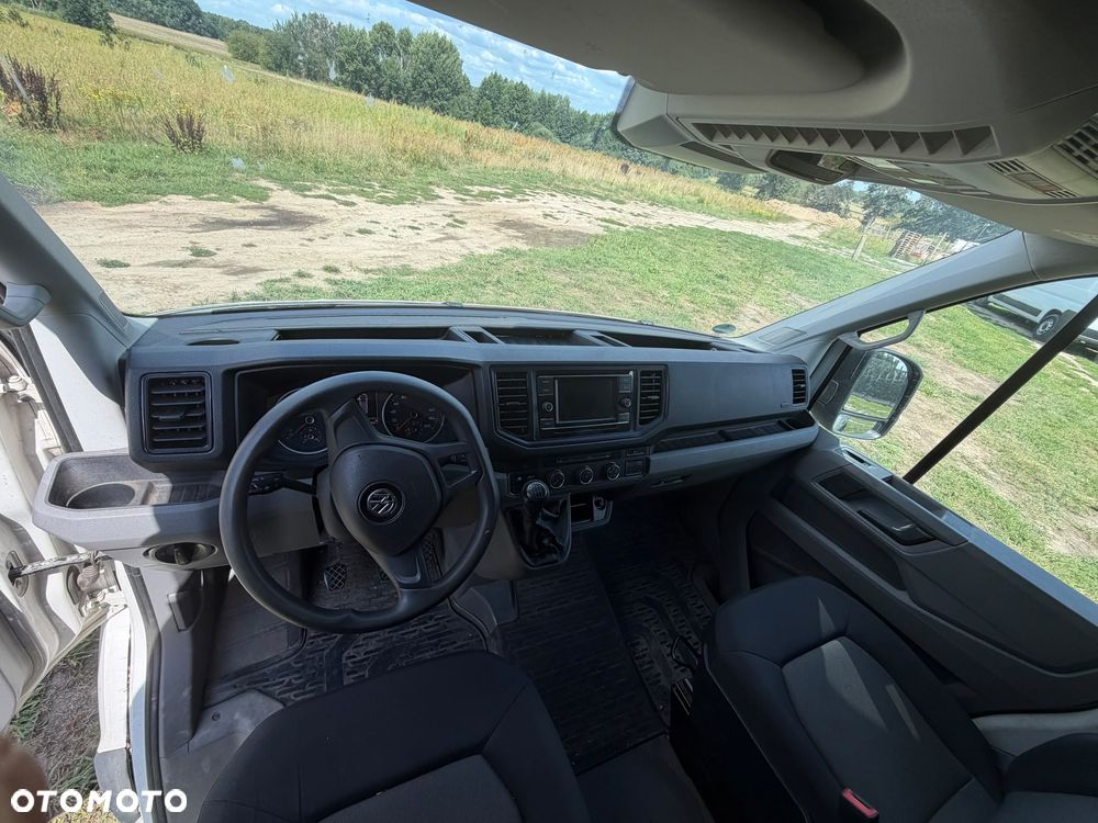 Volkswagen Crafter - 13