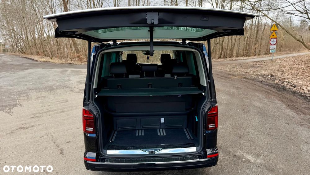 Volkswagen Multivan - 20