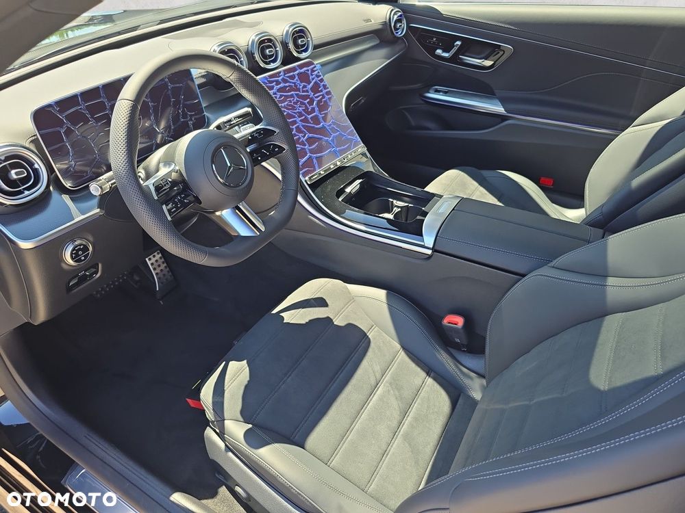 Mercedes-Benz CLE - 11