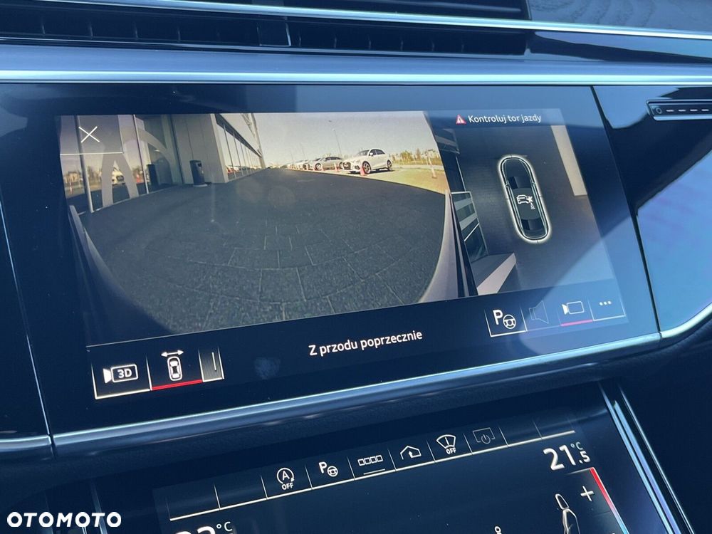 Audi A8 - 30