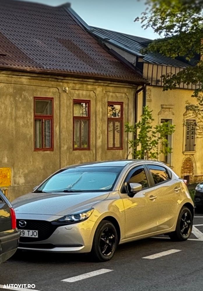 Mazda 2 - 1