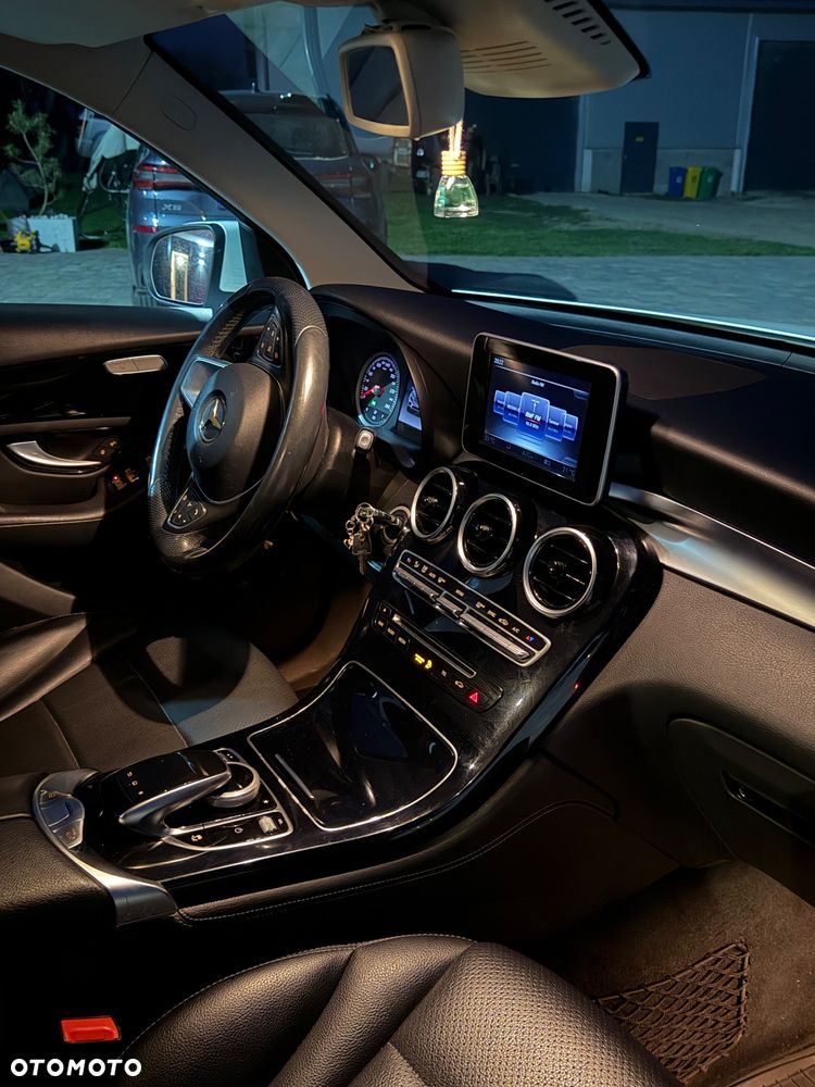 Mercedes-Benz GLC 220 d 4-Matic - 14