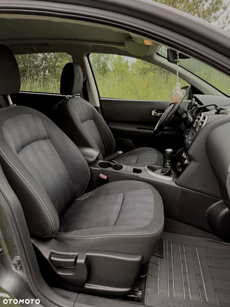 Nissan Qashqai+2 - 4