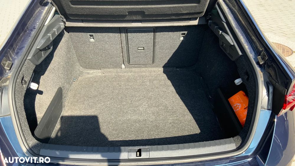 Skoda Octavia 2.0 TDI DSG 4X4 Style - 33