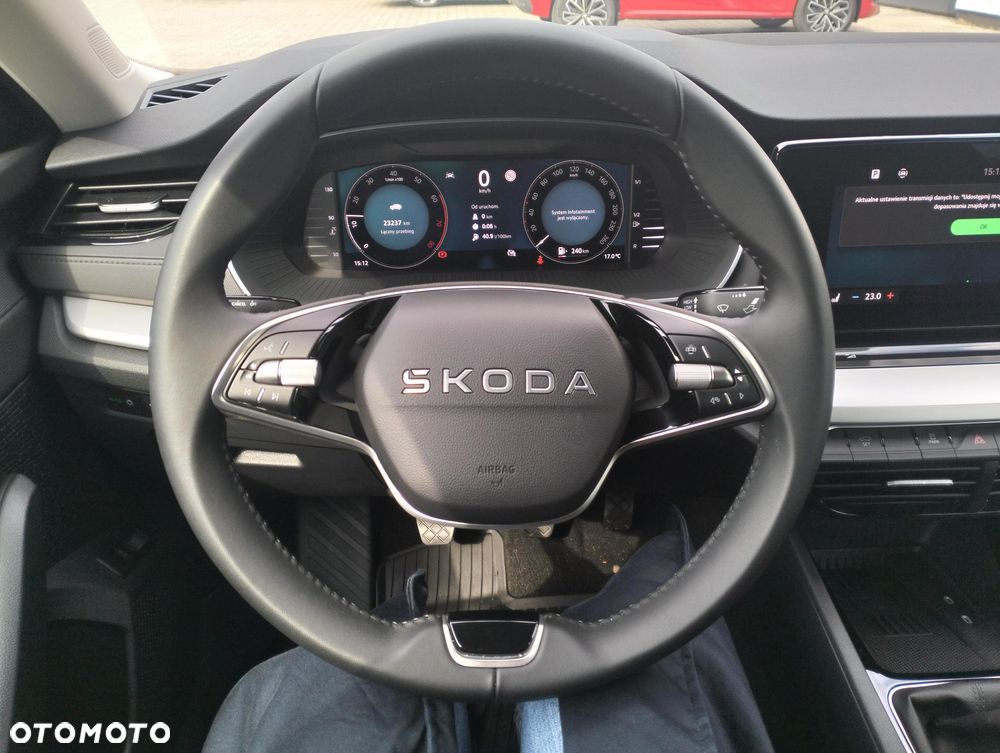 Skoda Octavia 1.5 TSI Selection - 10