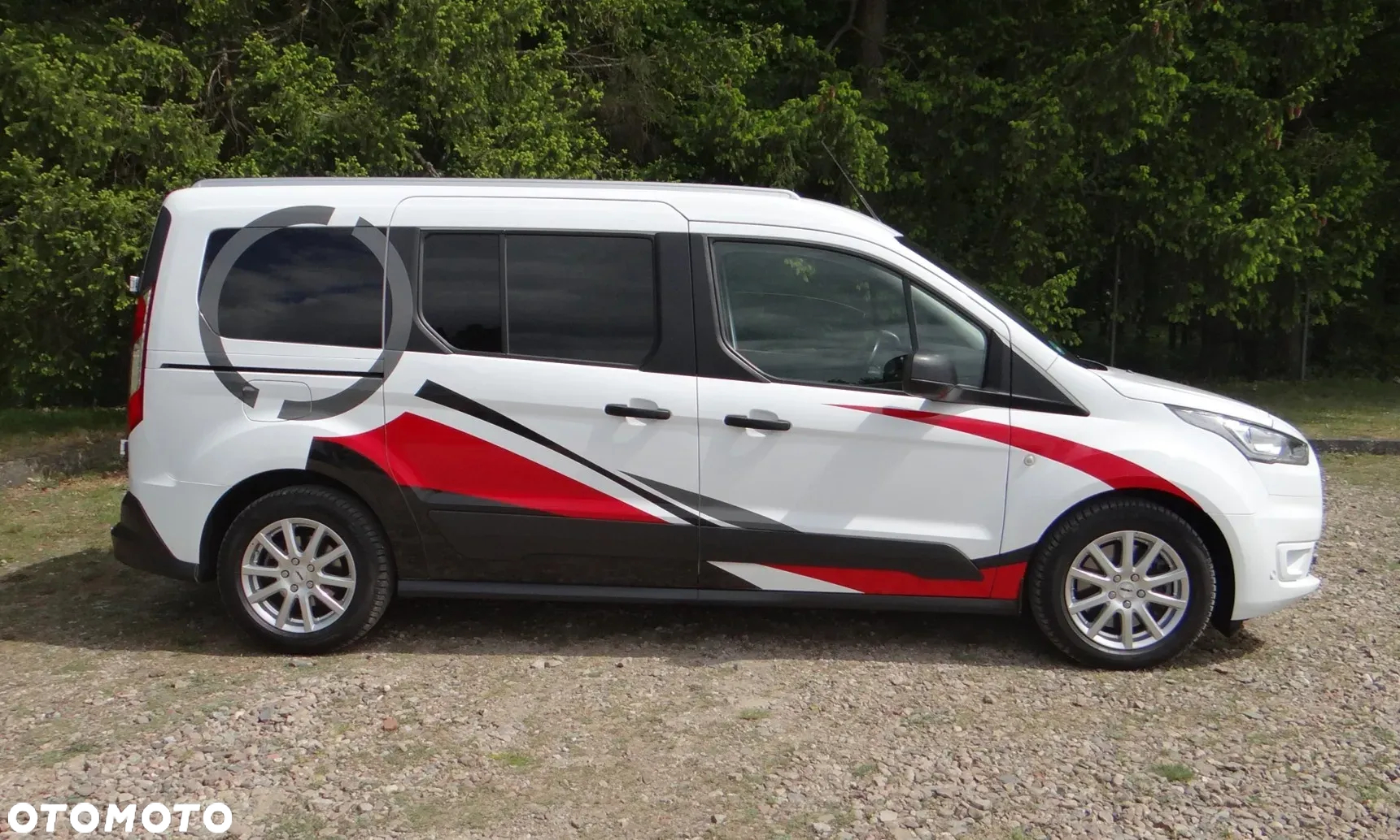 Ford Tourneo Connect 1.5 TDCi Start-Stop Titanium - 4