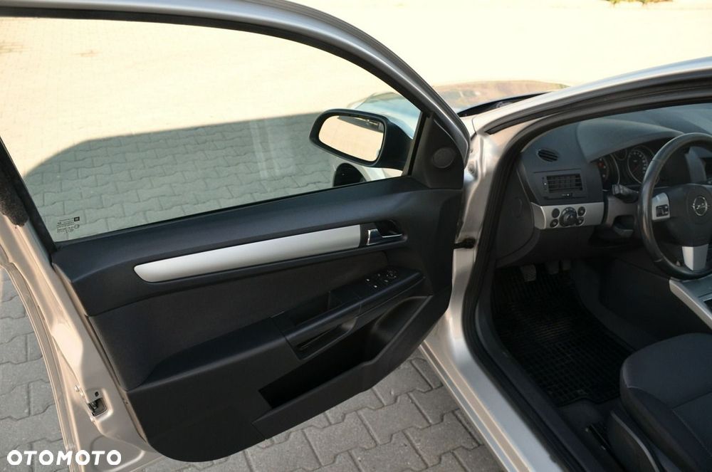 Opel Astra - 11