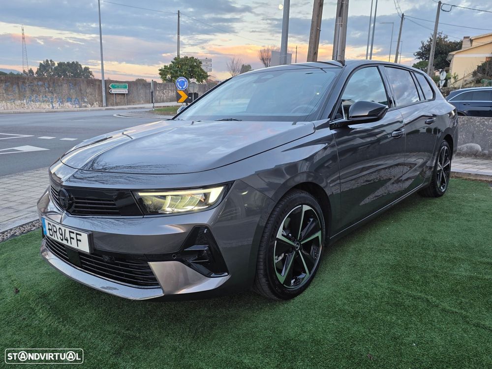 Opel Astra Sports Tourer - 9