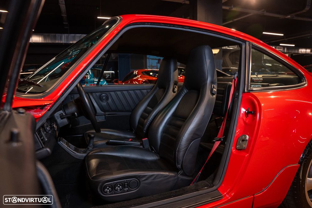 Porsche 911 (964) - 14