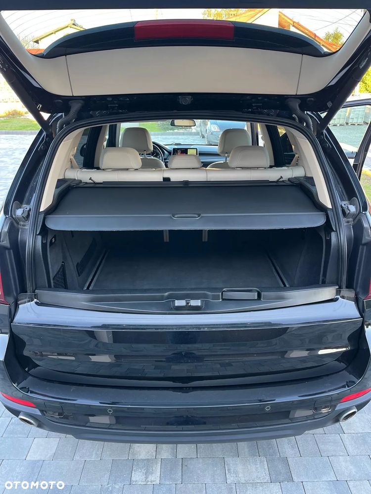 BMW X5 xDrive25d - 11