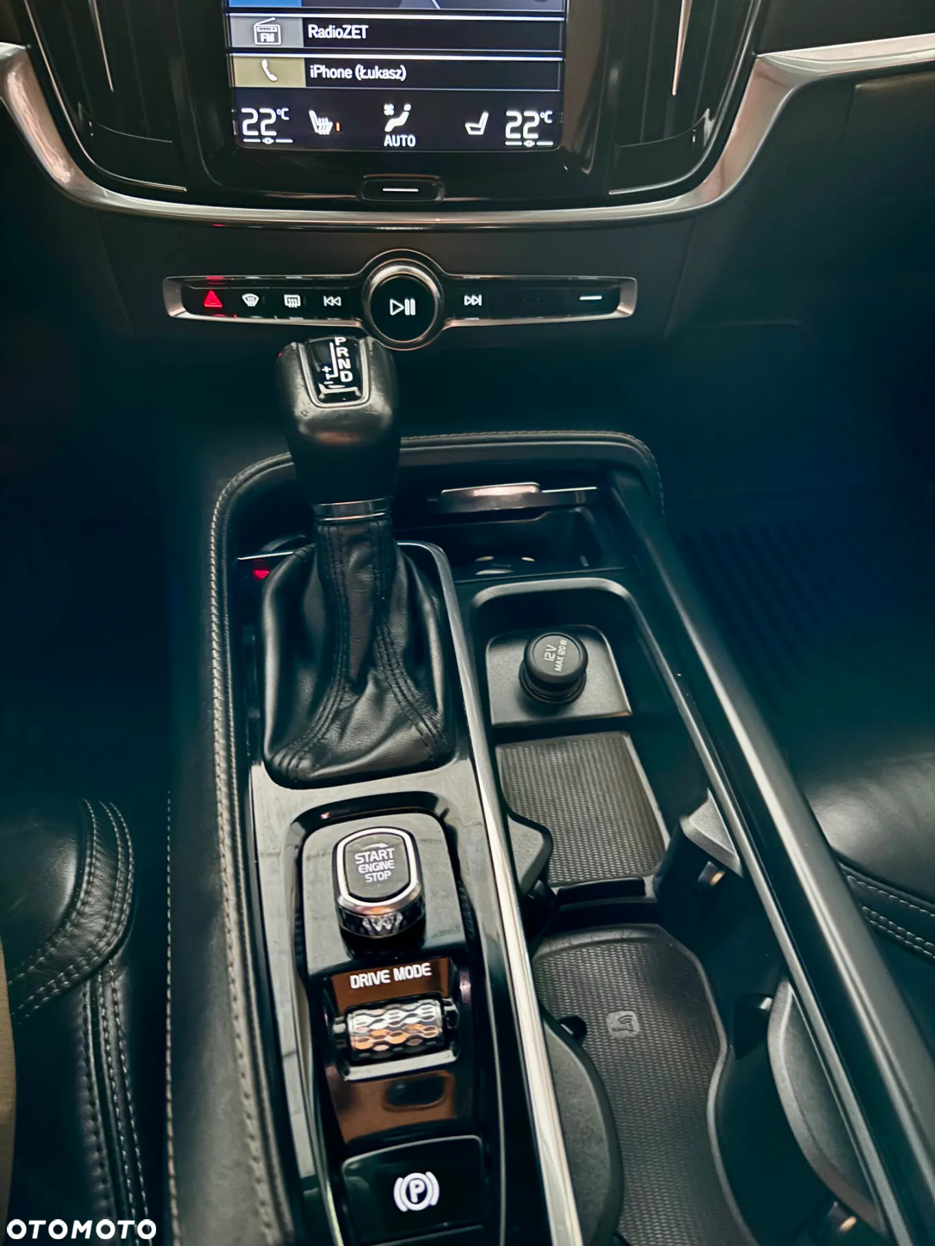 Volvo V90 Cross Country D5 AWD Geartronic - 39