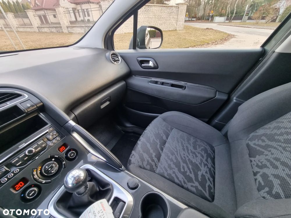 Peugeot 3008 1.6 Style - 33