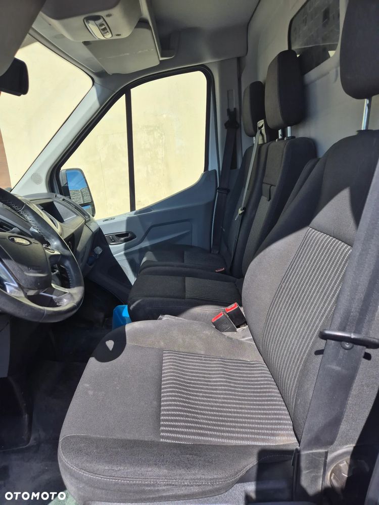 Ford Transit - 7