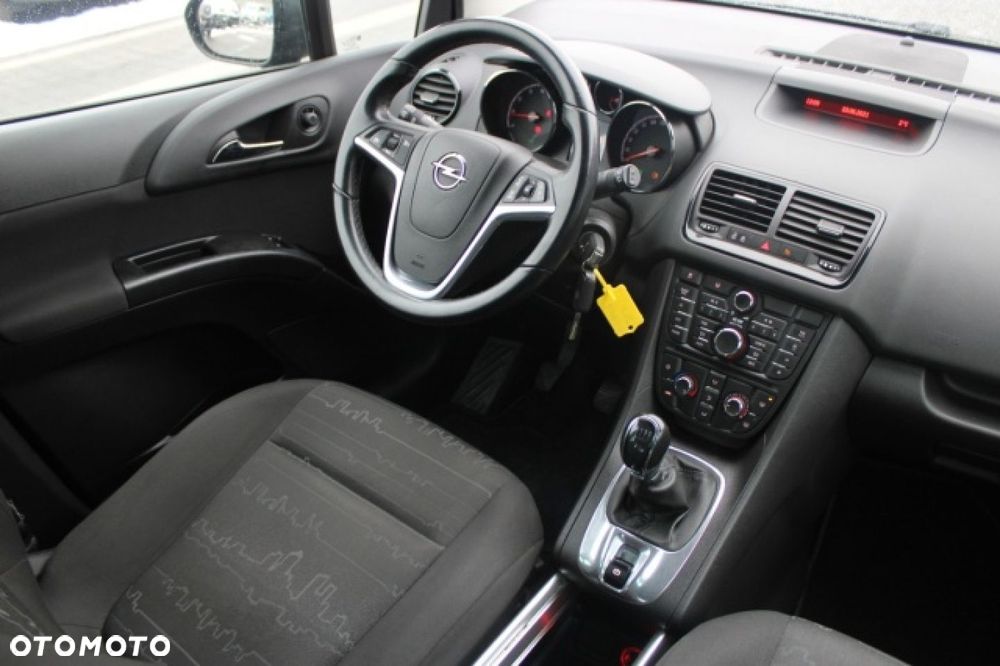 Opel Meriva - 31