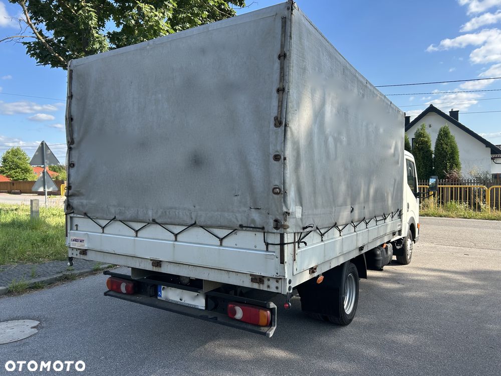 Nissan CABSTAR - 4