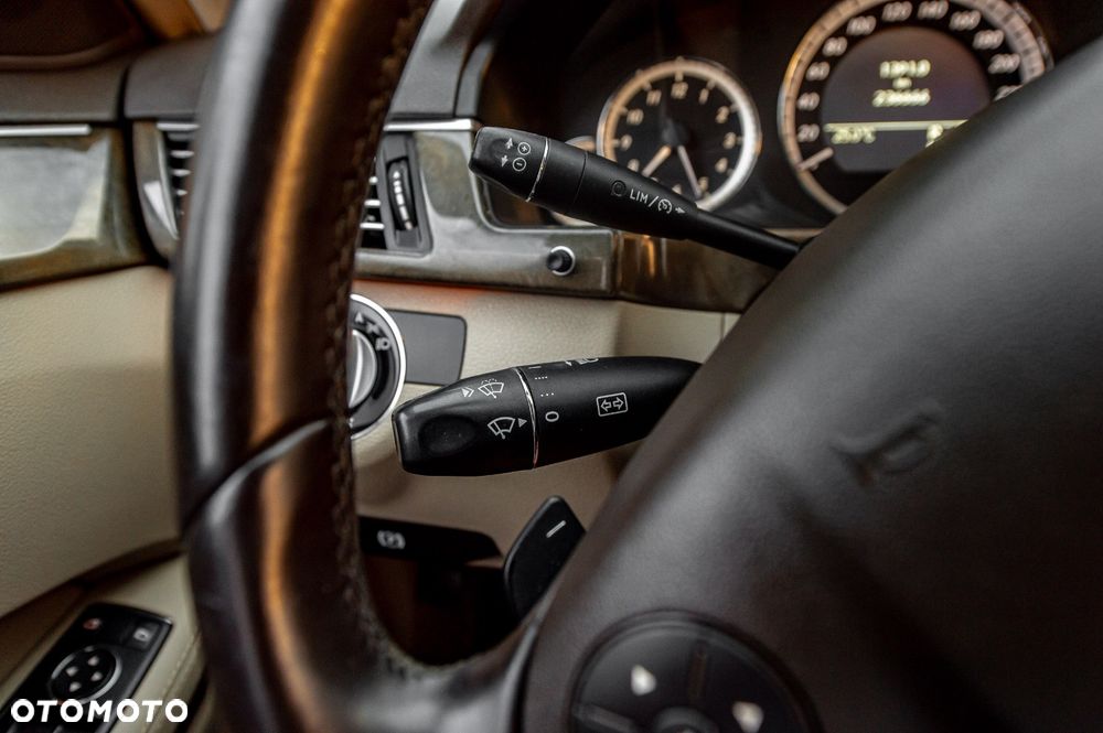 Mercedes-Benz Klasa E 350 CDI BlueEff Elegance - 26