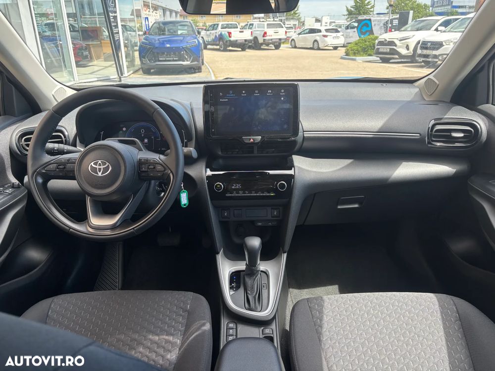 Toyota Yaris Cross 116 1.5 VVT-i Business Edition - 15