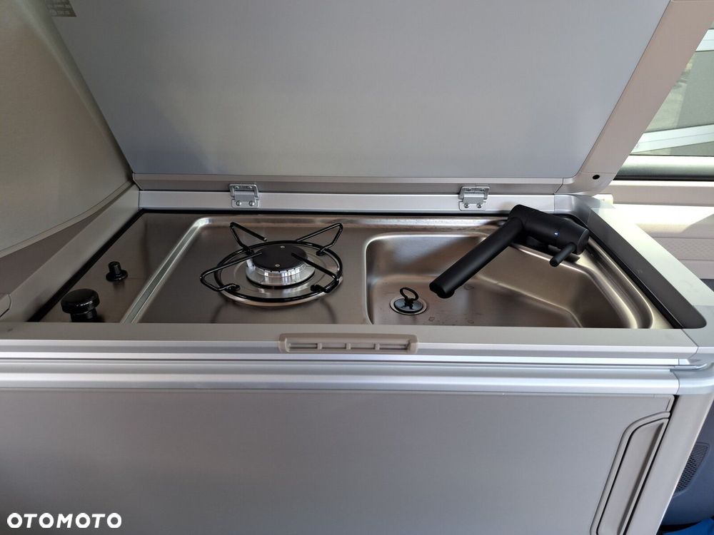 Volkswagen California - 11