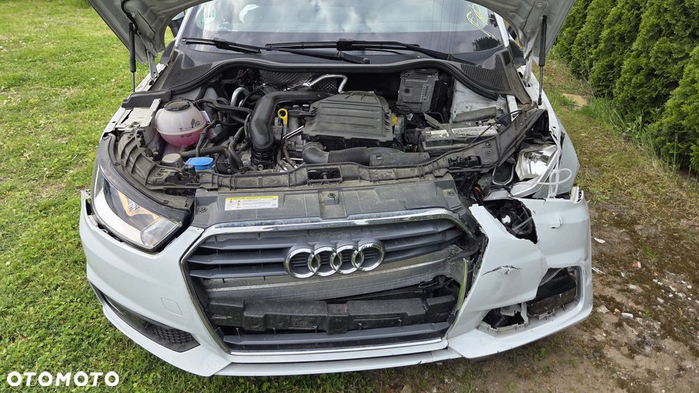 Audi A1 3-drzwiowe 1.0 TFSI ultra sport - 22