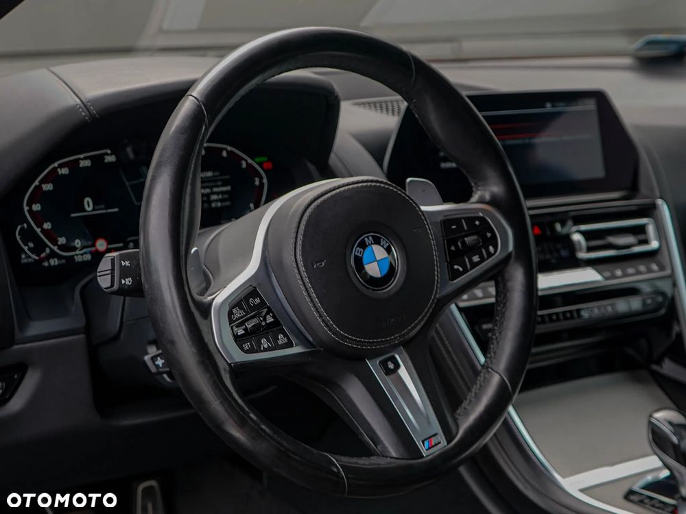 BMW Seria 8 - 17