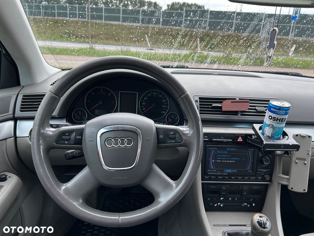 Audi A4 - 6