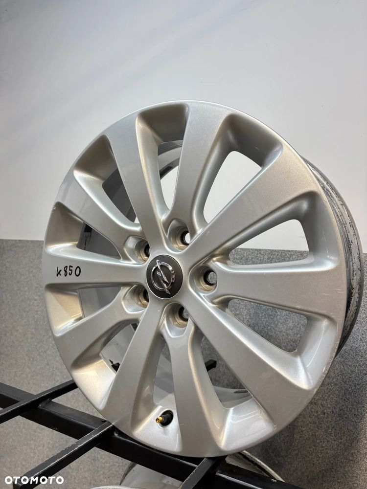 4 Felgi Alu. Opel Astra J, Insignia B,C Zafira C, 17", ET44 - 3