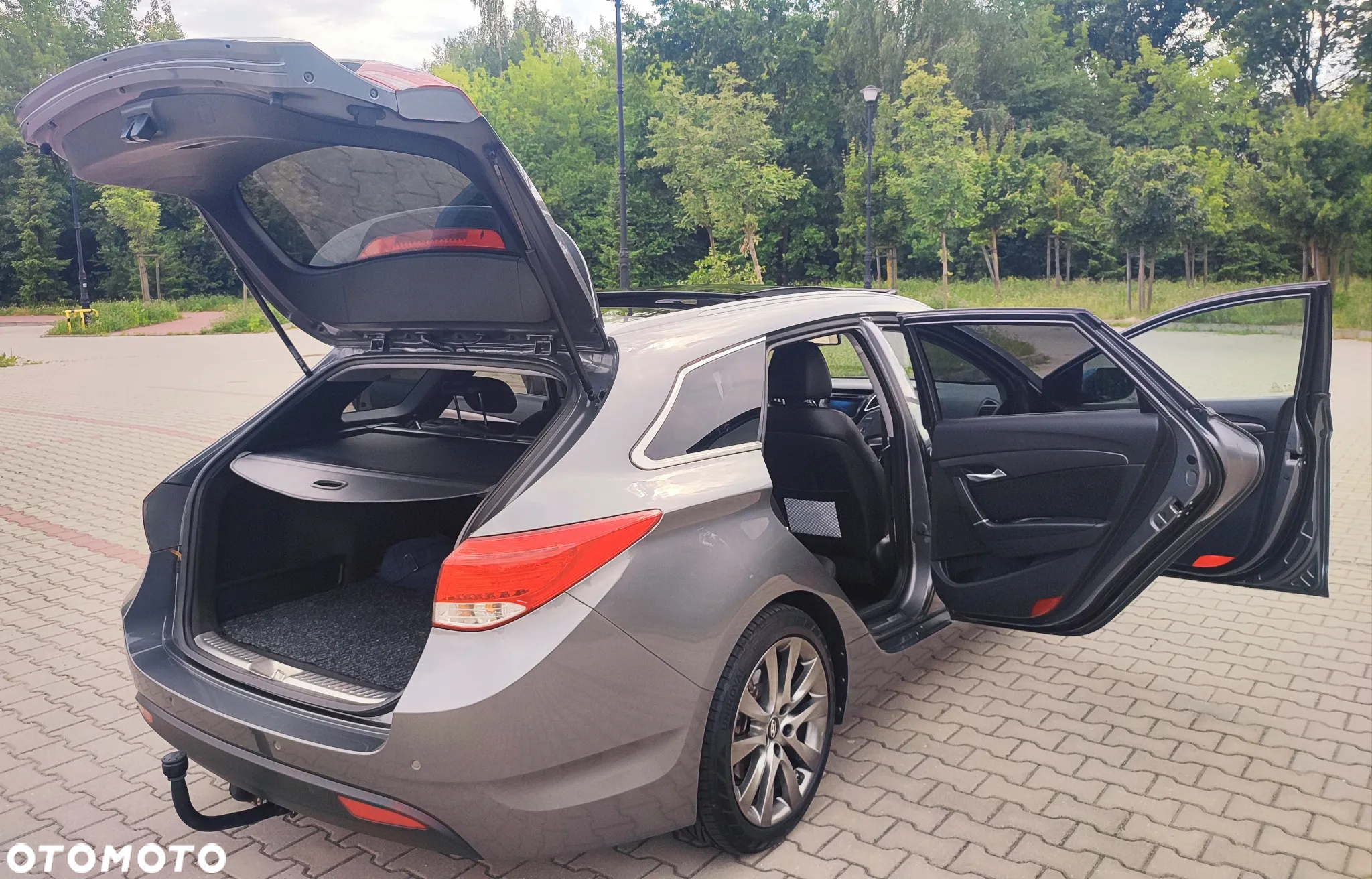 Hyundai i40 Kombi blue 1.7 CRDi Premium - 17