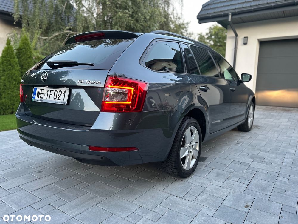 Skoda Octavia 2.0 TDI SCR Ambition - 6