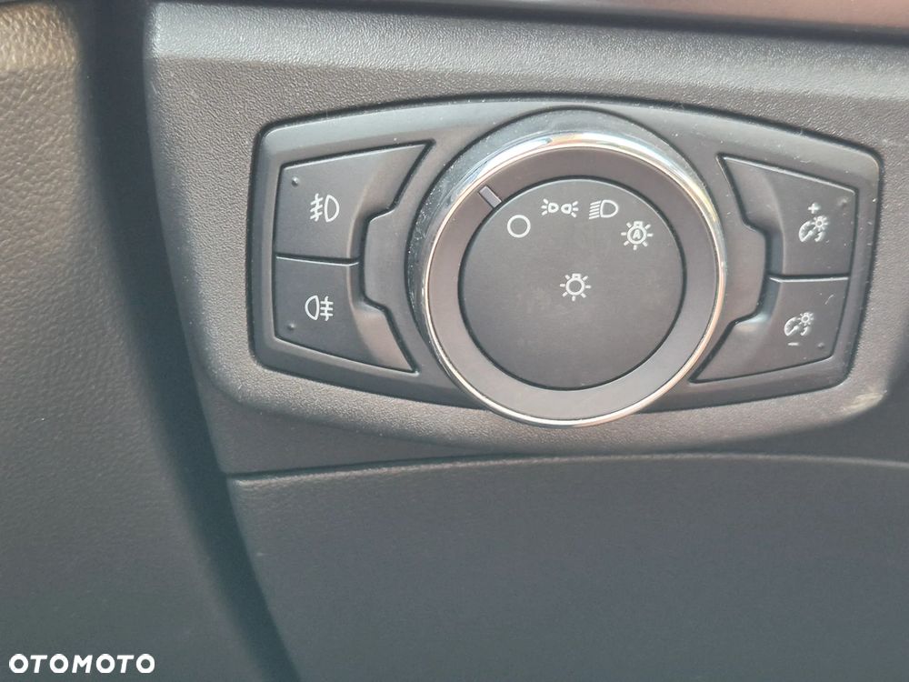 Ford Mondeo - 13
