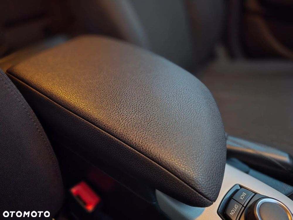 BMW Seria 1 118i Business Edition - 22