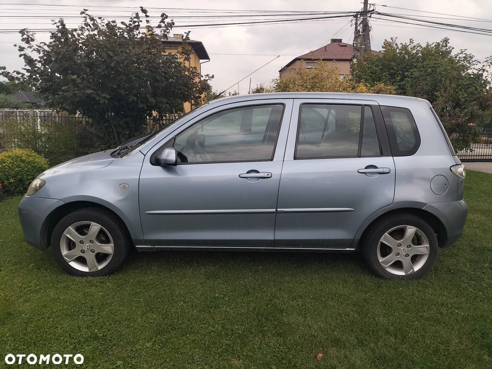 Mazda 2 - 7