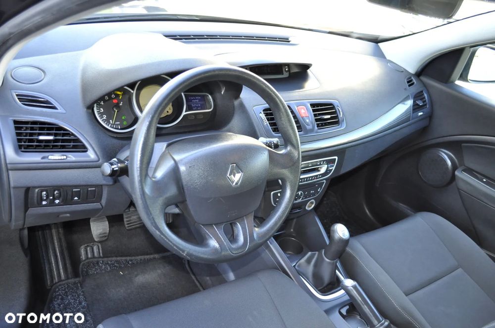 Renault Megane 1.6 16V 100 Authentique - 23