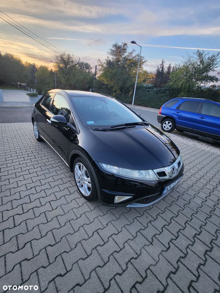 Honda Civic 1.8 Executive - 2